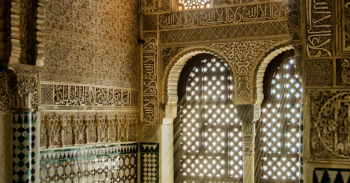 Choosing the Right Frame Material for Double Glazing