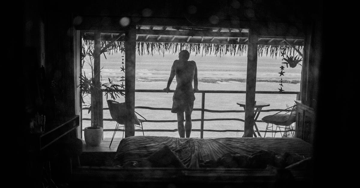 Comparing Warranty Offers from Different Gold Coast Glass Companies