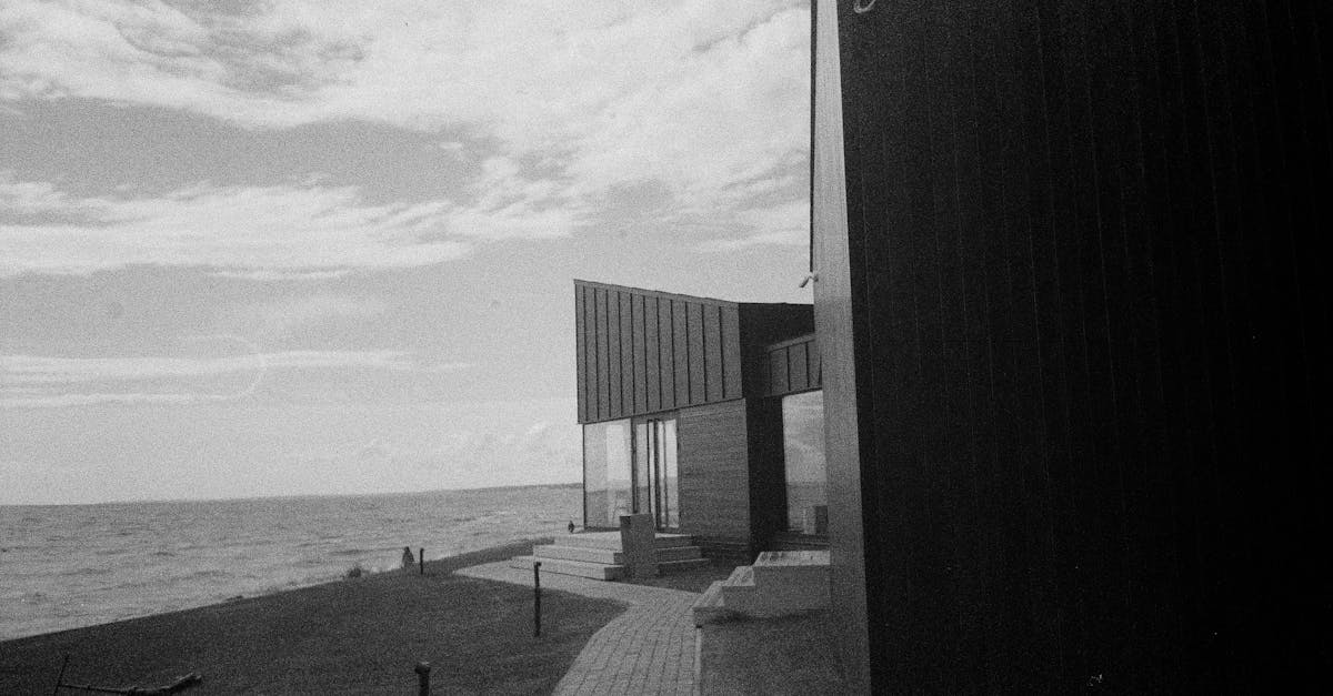 Compliance Requirements for Glass Window Installation in Queensland